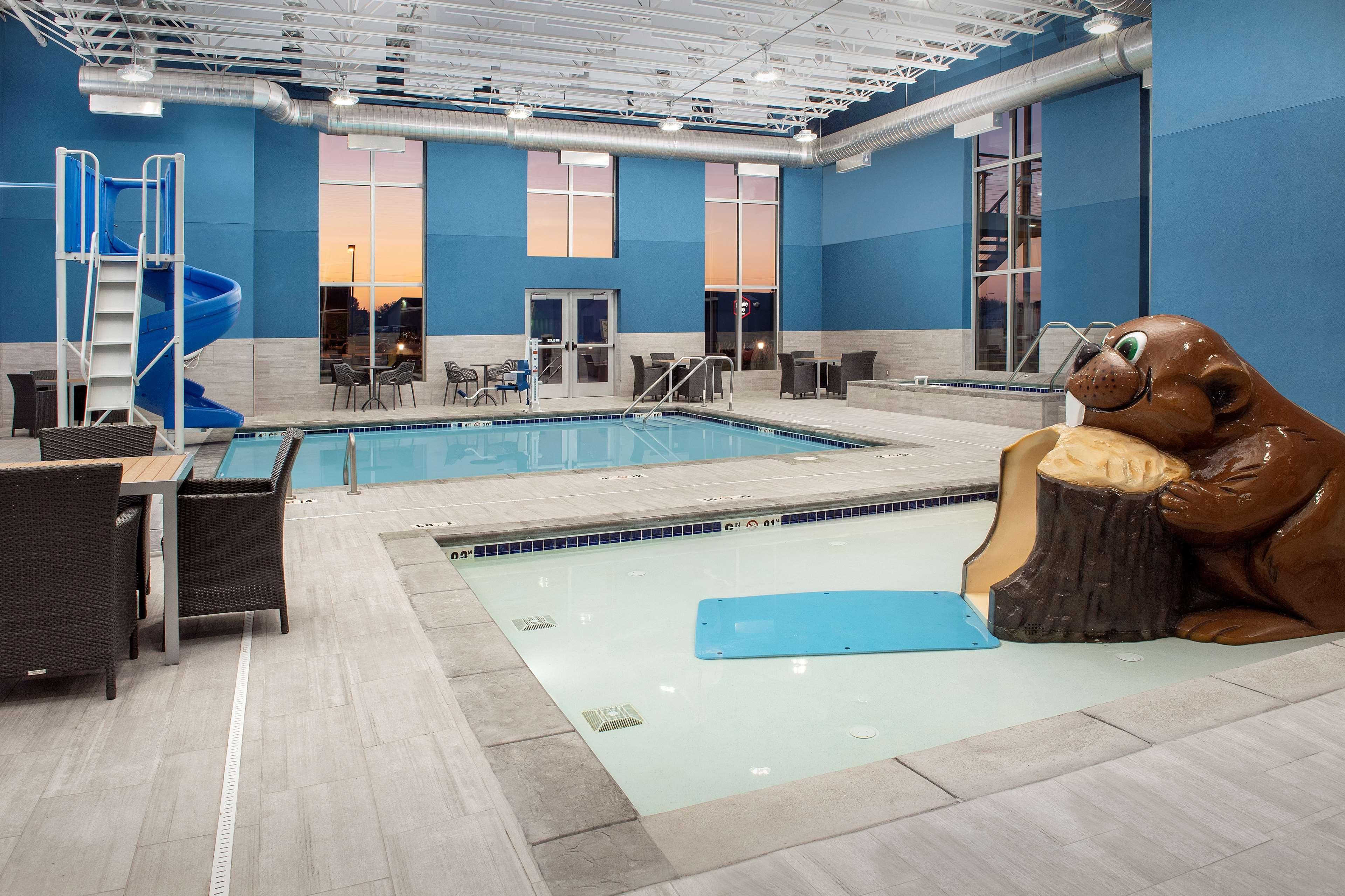 Hampton Inn Warroad, Mn מראה חיצוני תמונה